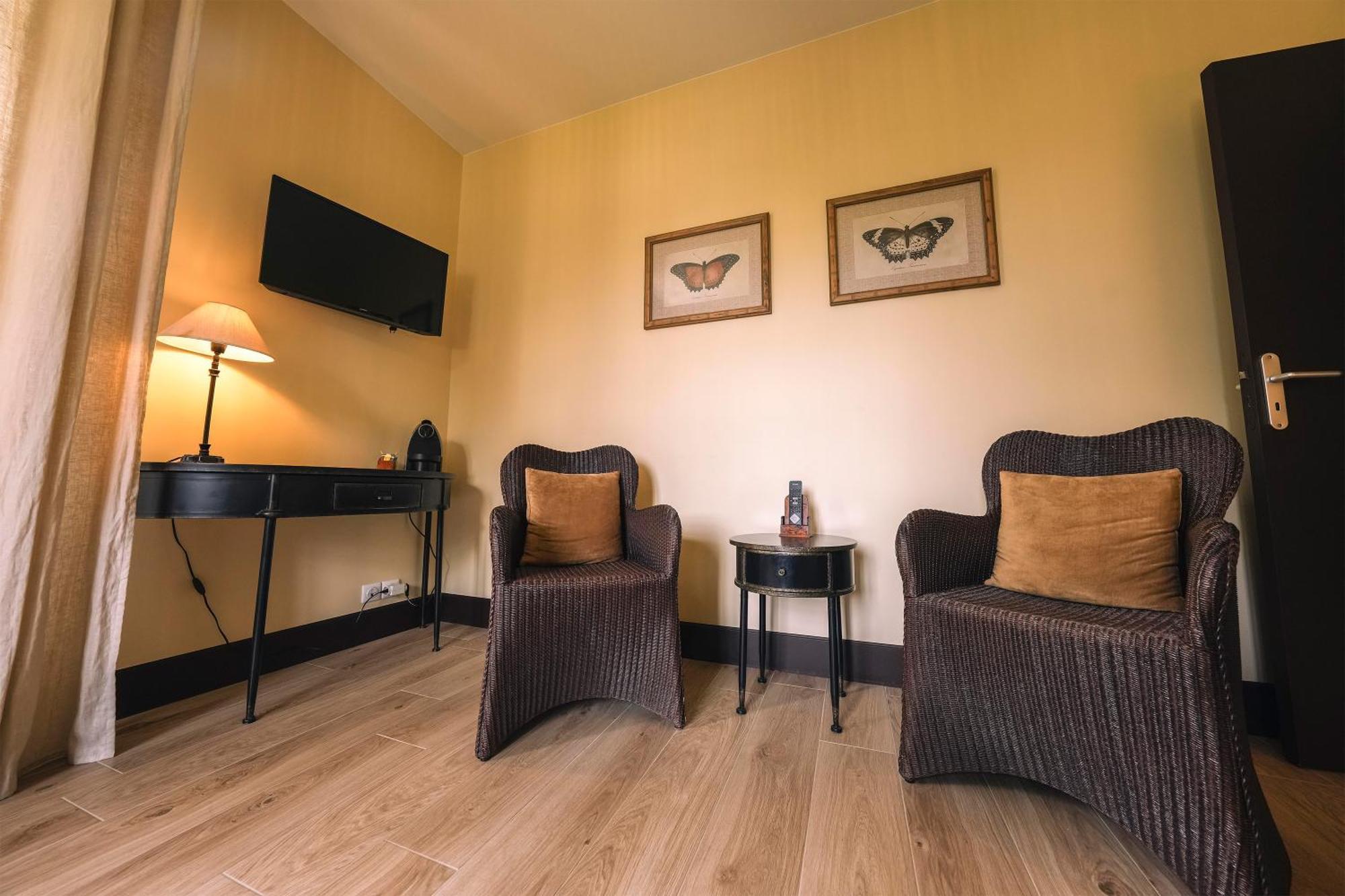 Ferienwohnung Domaine De Neuvon Plombieres-les-Dijon Exterior foto